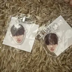 treasure ジェヒョク 顔アクキー カプセルトイ 喜怒哀楽