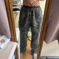 syu man カバースウェットパンツ - メルカリ