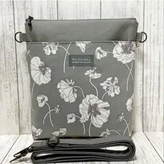 g696 リバティ フラジャイル・ブルームス サコッシュ☆オーキッドグレー