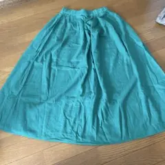 新品 GAP ロングスカート グリーン 最低価格
