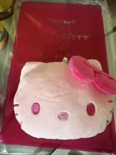 Hello Kitty ぬいぐるみポーチ ピンク