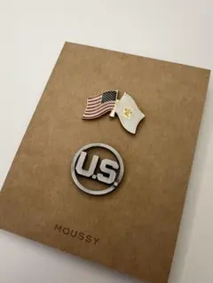 MOUSSY マウジー ブローチ ピンバッチ　アメリカ国旗 USA