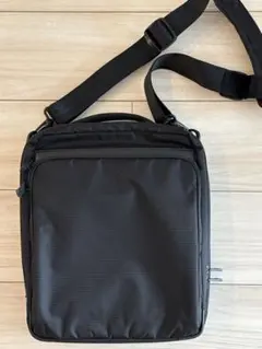 Item thumbnail for item a79b736f-5db0-41c1-97cc-3211c2cd5247