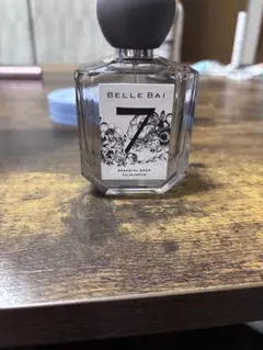 BELLE BAI 7 GRACEFUL ROAD 香水のサムネイル