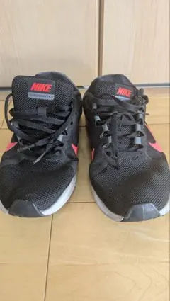 シューズ スニーカー