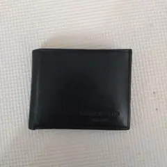 黒いレザー二つ折り財布 ファッションクラブミラノ