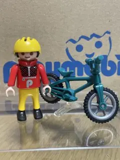 プレイモービルフィギュア少年男の子と自転車セットのサムネイル