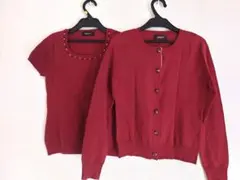 JUSGLITTY ビジュー付アンサンブル　赤　美品