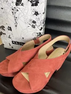 美品　厚底サンダル　チャイニーズランドリーのサムネイル