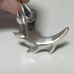 ズニ族 ナバホ 熊クマ サンフェイス ホワイトシェル・ペンダント