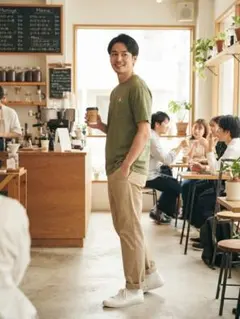 人気　UNIQLO セサミストリート オスカー Tシャツ カーキ バックプリント