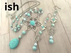 【B121】ishハウライトターコイズ・バタフライチャームネックレス＆ピアス