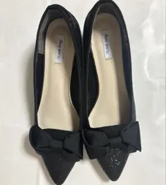 リボン付きブラックパンプス 24.0cm