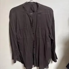 ダークブラウン 長袖シャツ シアーボタン付き