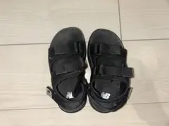 New Balance サンダルのサムネイル