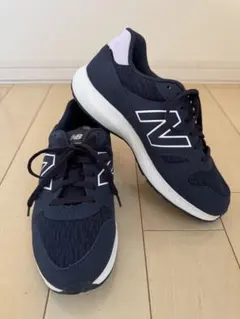 New Balance 550 ネイビー スニーカー