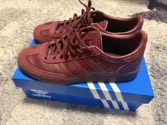  GABRIELLE バーガンディ スニーカー 値段交渉⭕️です adidas GABRIELLE バーガンディ スニーカー 値段交渉⭕️です - メルカリ