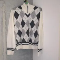 ダイヤモンドパターン ハイネックセーター