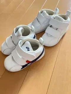 【美品】アシックスベビーシューズ ホワイト セット売り