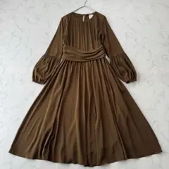 【新品】マックスマーラ Max Mara シルク とろみ ワンピース リゾート 新品】マックスマーラ Max Mara シルク とろみ ワンピース リゾート