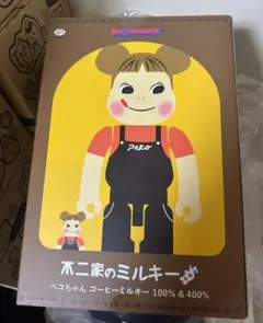 BE@RBRICK ペコちゃん ミルキー三角帽子デザイン 100％ & 400% - メルカリ