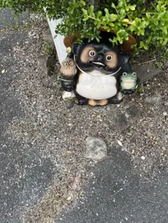 たぬきの置物 王冠付き確認用