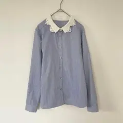 リズリサ［M］大人ガーリー◎レース襟◎フラワーボタン◎さらり◎ストライプ柄シャツのサムネイル
