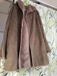 ROSSO フード付きブラウンロングコート