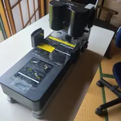 コーナーカッター 業務用 角丸 裁断機 替え刃2個付 未使用品 | Mercari