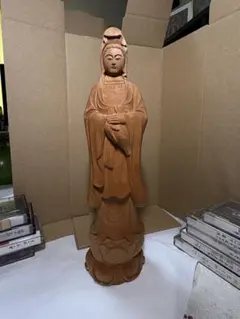木彫り 観音菩薩像 中国製 高さ約31cm 仏像 置物のサムネイル