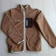 crocs フリースジャケット 茶色
