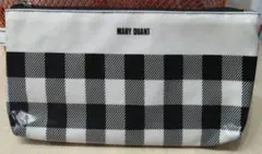 MARY QUANT チェック柄ポーチ