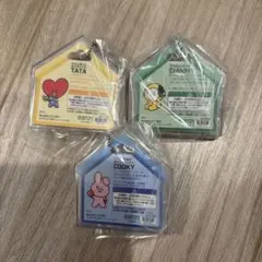 BT21 パッケージチャーム3点