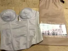 bloom LUXE ブライダルインナー D70 ビスチェ　前撮り　結婚式