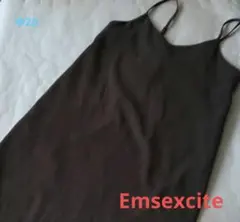 【Emsexcite 】Mサイズ　カーキ系色合い　スエード風　ワンピース