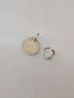 ラリースミス イーグルヘッド スタンプ ペンダント シルバーのサムネイル