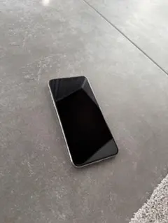 Apple iPhone 11 ProMax ホワイト　本体