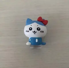 ちいかわ サンリオ なりきりフィギュア ガチャガチャ ハチワレ キティちゃん