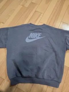 NIKE キッズ トレーナー グレーのサムネイル