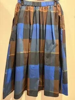 大人気‼️青・茶・黒のチェック柄フレアスカート L