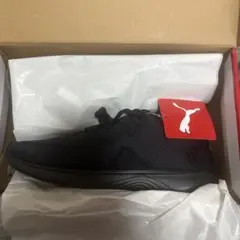 PUMA スニーカー ブラック 新品定価9000円