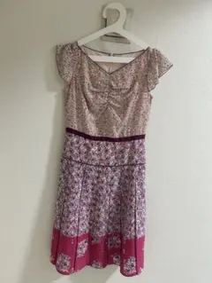 TOCCA フラワープリント 半袖ワンピース ひざ丈 サイズ4