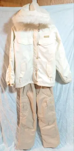 Item thumbnail for item f51365c7-cfc7-433c-a353-bdb31a7ed49e