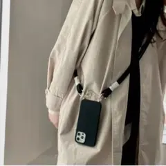 秋のお出かけにぴったり✨肩掛けiPhoneケース ショルダー　ブラック