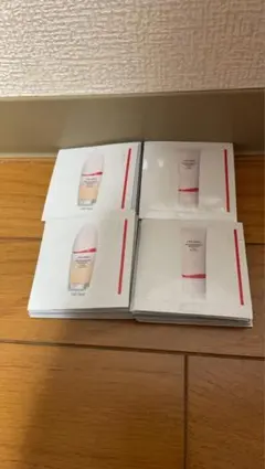 エッセンスプライマーエッセンスグロウファンデーション130サンプル