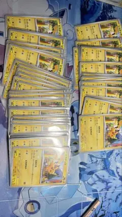 ポケモンカード SV2D.SV4a ピカチュウ 100枚なきごえ ピカボルト