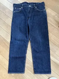 Item thumbnail for item 18c5fa1d-c0f6-4c3a-84bc-ddbf44c54f3d