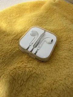 ホワイト イヤフォン 3.5mmジャック