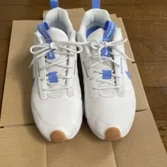 NIKE ナイキ AIR MAX スニーカー ホワイト ブルーのサムネイル