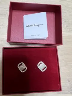 Item thumbnail for item e8875a02-bfef-4671-afed-96667687944d